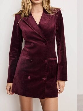 Good American Black Satin-Look Blazer